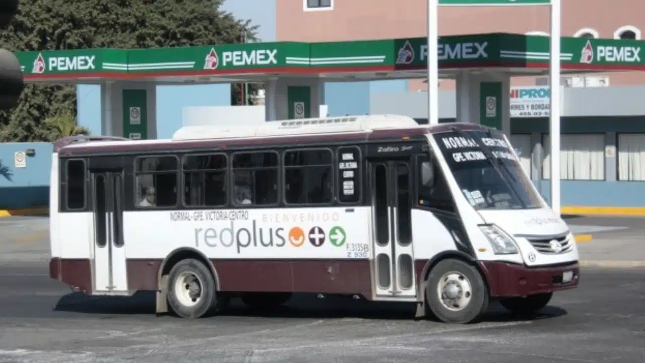 Con este calor ¿Cuántos camiones urbanos ofrecen aire acondicionado en Los Mochis?