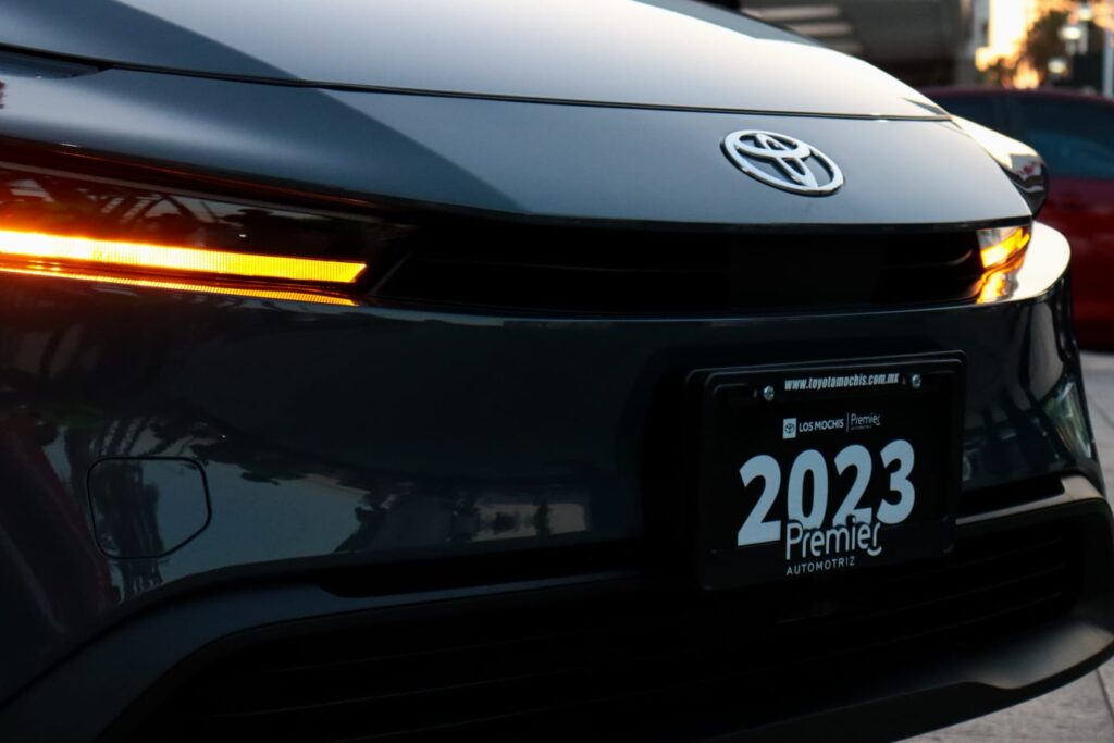 Toyota Prius, pionero de la electrificación, llega a México