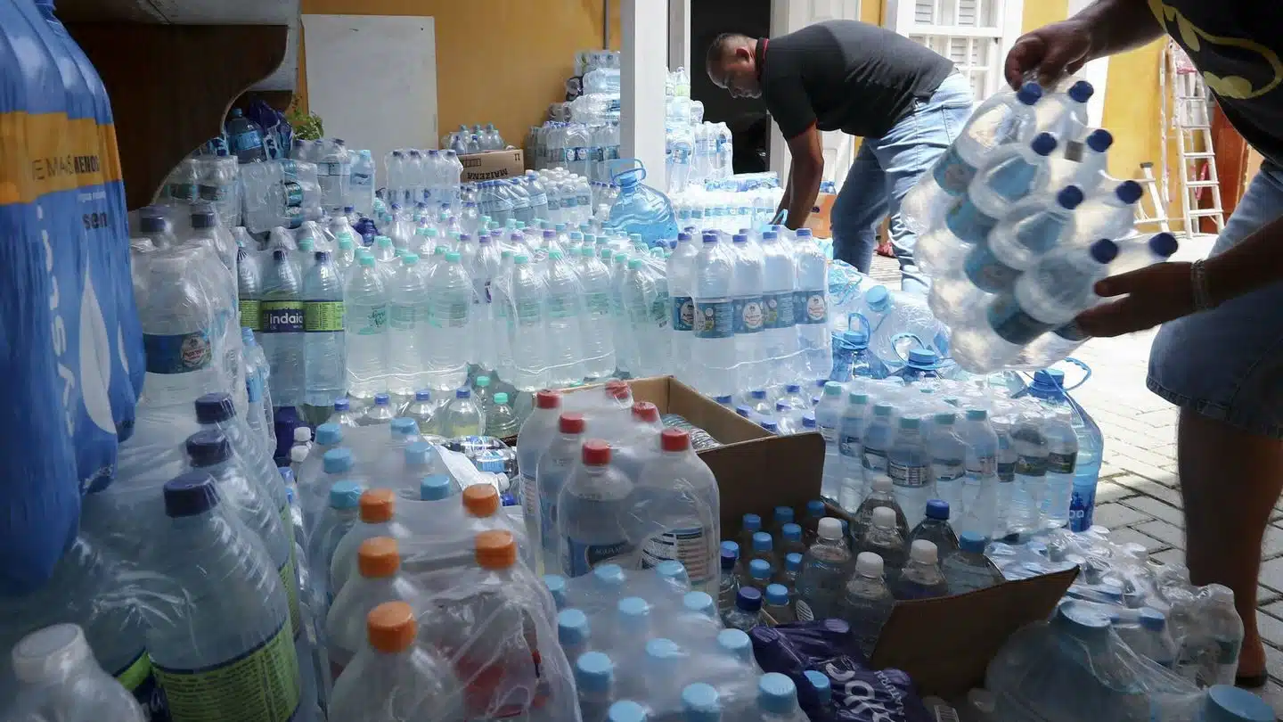 agua embotellada