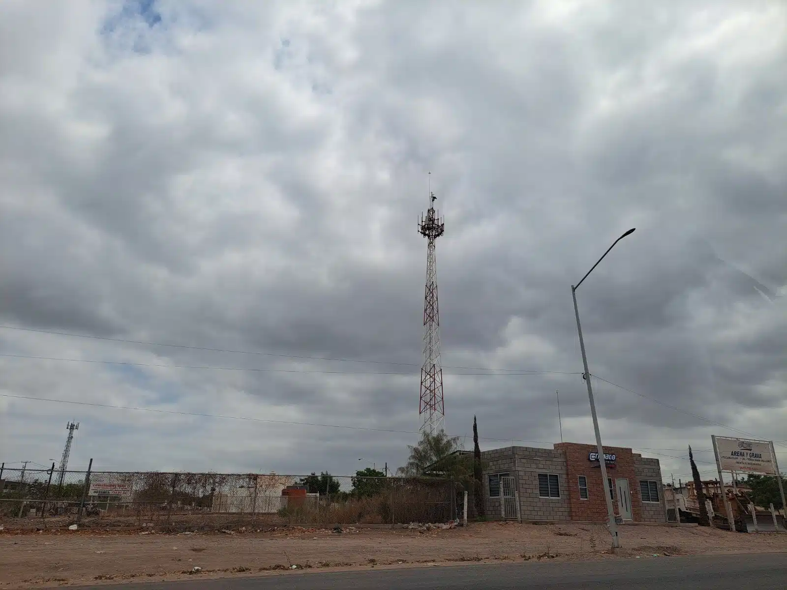 antenas de telecomunicaciones en Salvador Alvarado