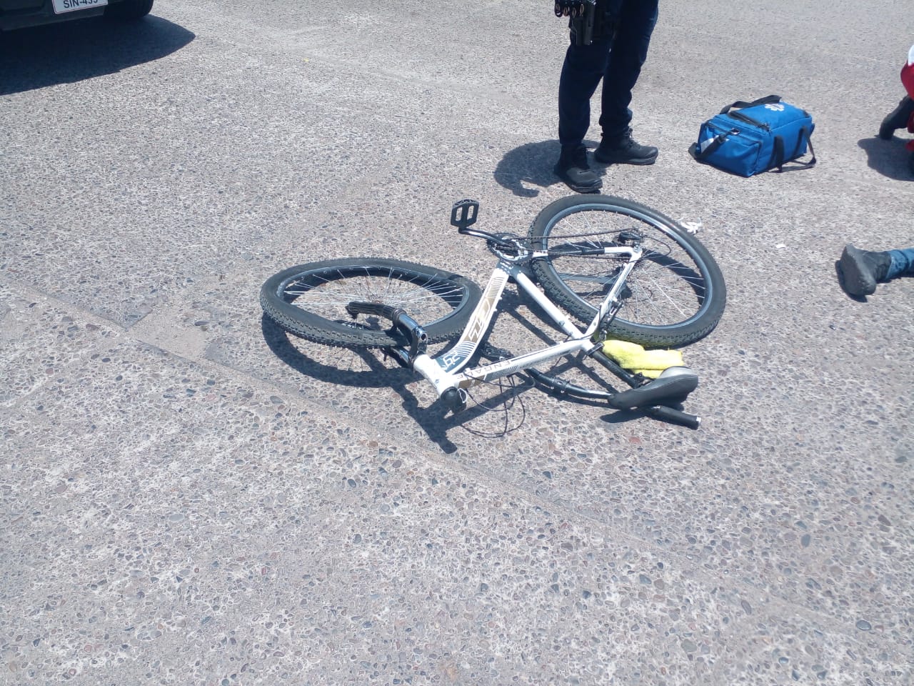 El accidente donde resultó herido el adolescente se registró por la calle Concepción Mariscal y el bulevar Francisco Labastida Ochoa.
