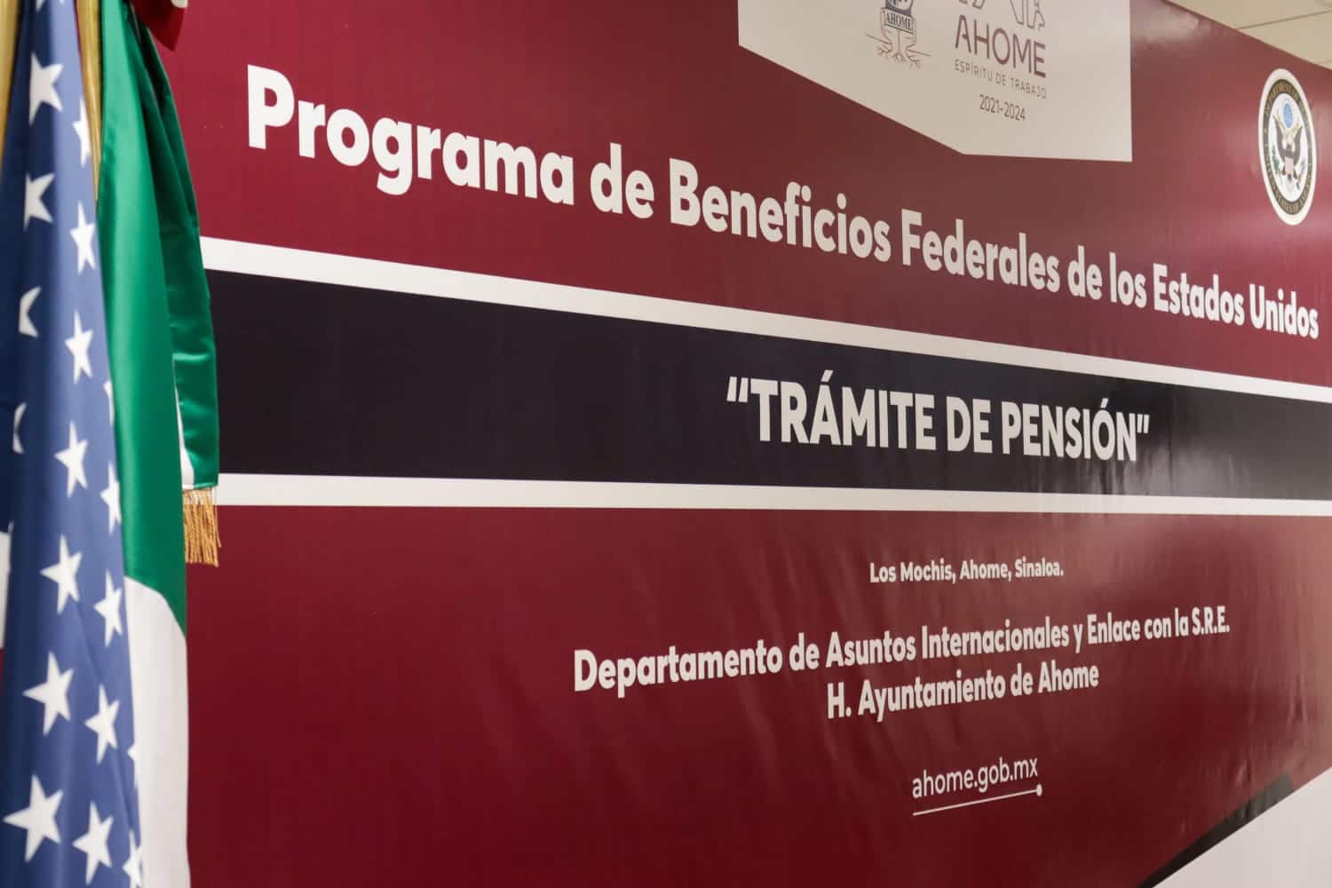 Se dan cita en la biblioteca pública José María y Morelos y Pavón, para tramite de pensión americana , en los mochis.