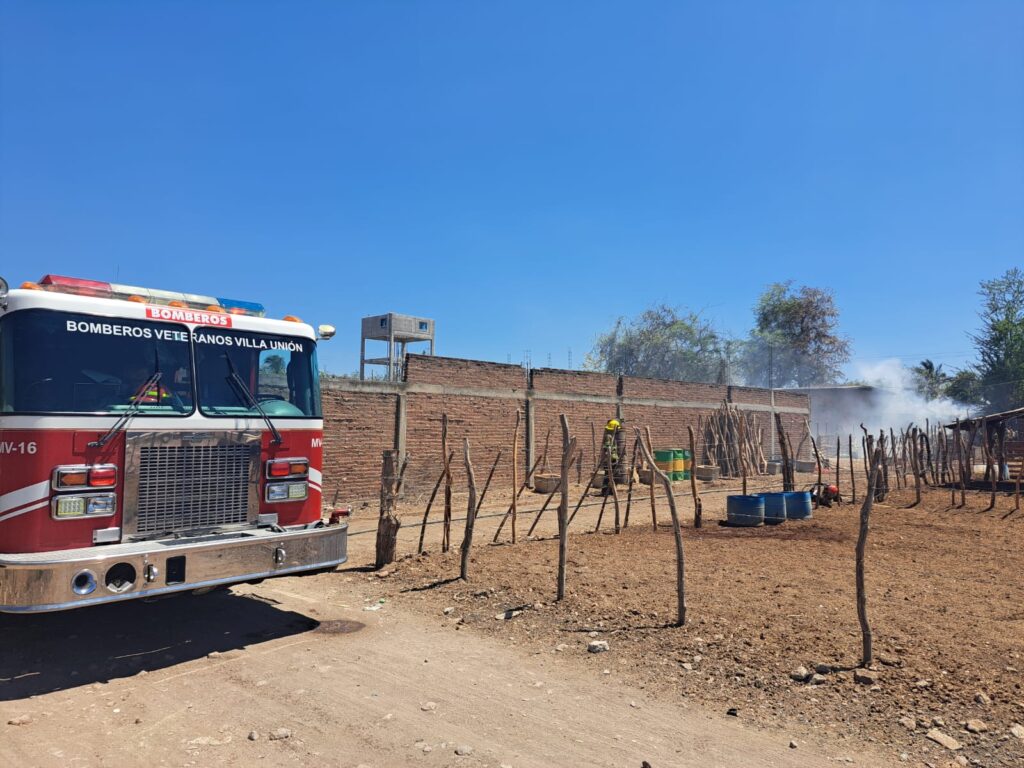 Incendio en rancho de Mazatlán