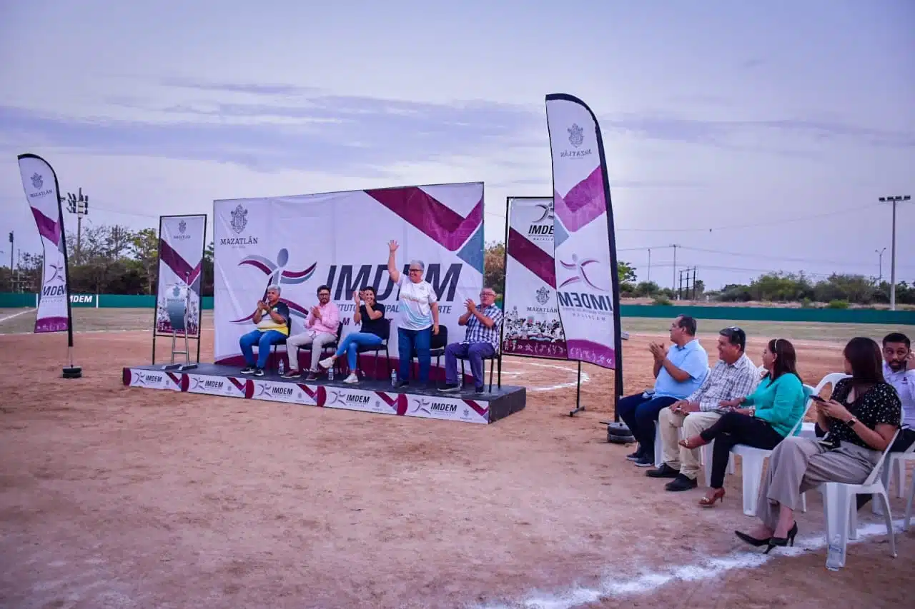 El recinto ubicado en la colonia Rubén Jaramillo dentro de la Unidad Deportiva Toledo Corro.