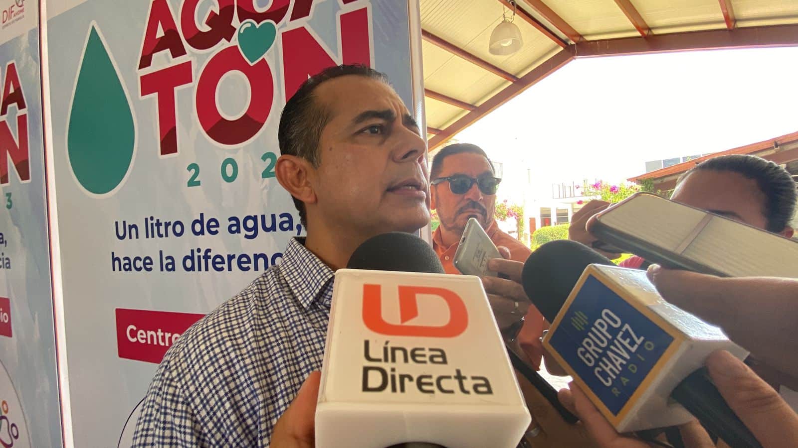Antonio Humberto Vega Arrellano entrevistado por Línea Directa en el Aquatón