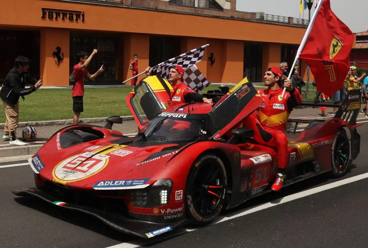 Ferrari festeja en Maranello su victoria en las 24 Horas de Le Mans