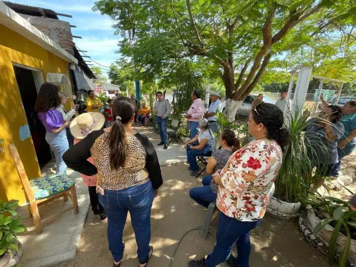 Vecinos de la comunidad Sinaloa de leyva en Ahome, lanzan llamado de auxilio a JAPAMA.