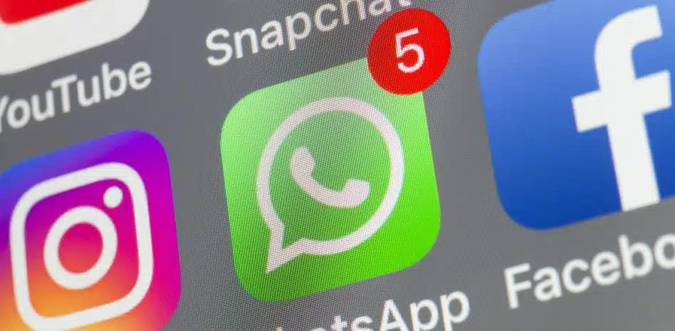 Reportan caída de WhatsApp, Facebook e Instagram
