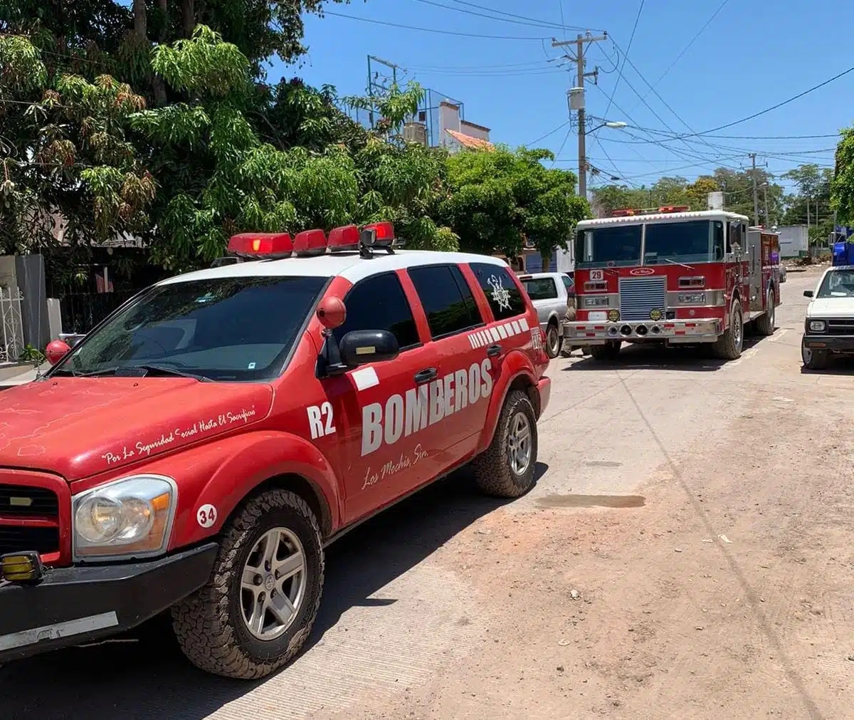 Elementos de Bomberos