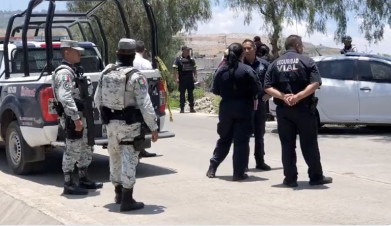 A tiros, asesinan a pareja de abogados cerca de los juzgados en Edomex