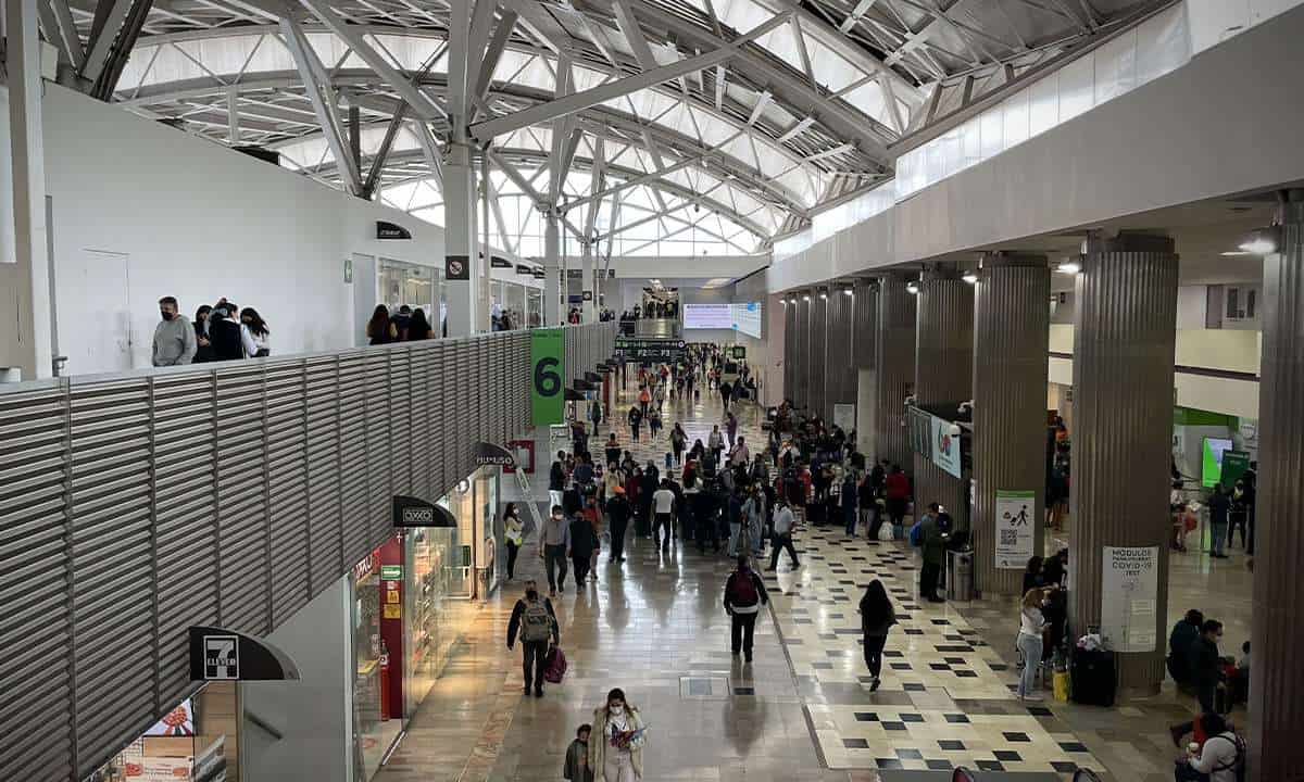 AICM implementa medidas por las vacaciones de verano