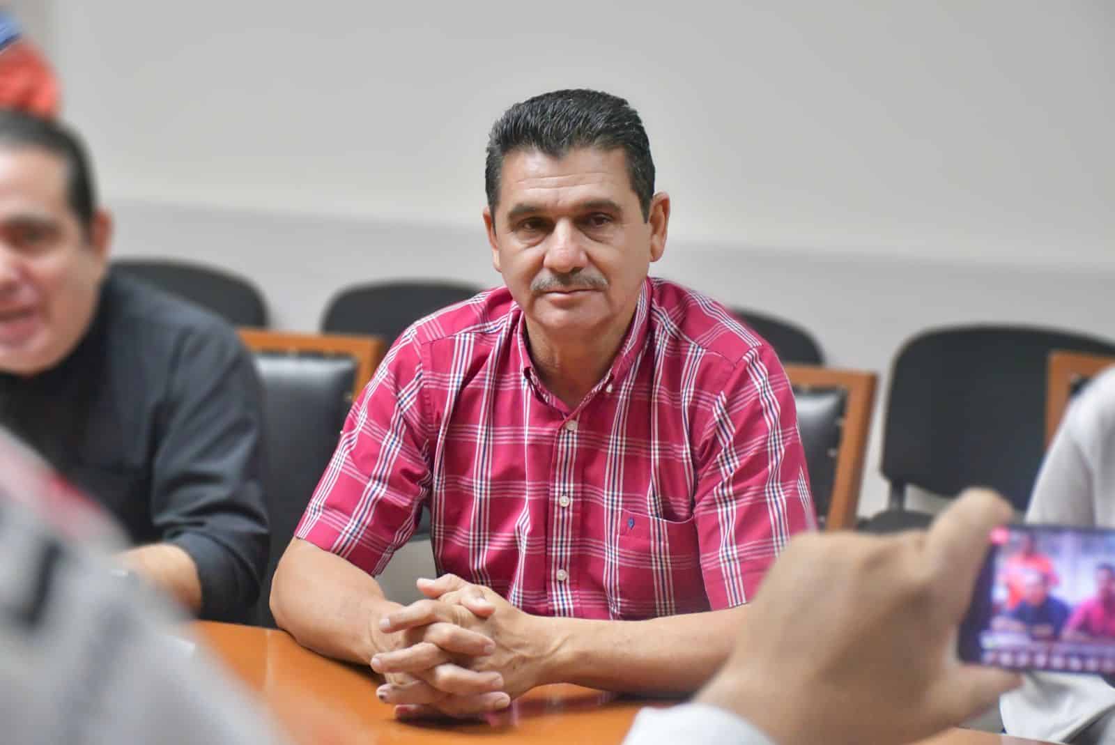 Armando Camacho Aguilar (6)