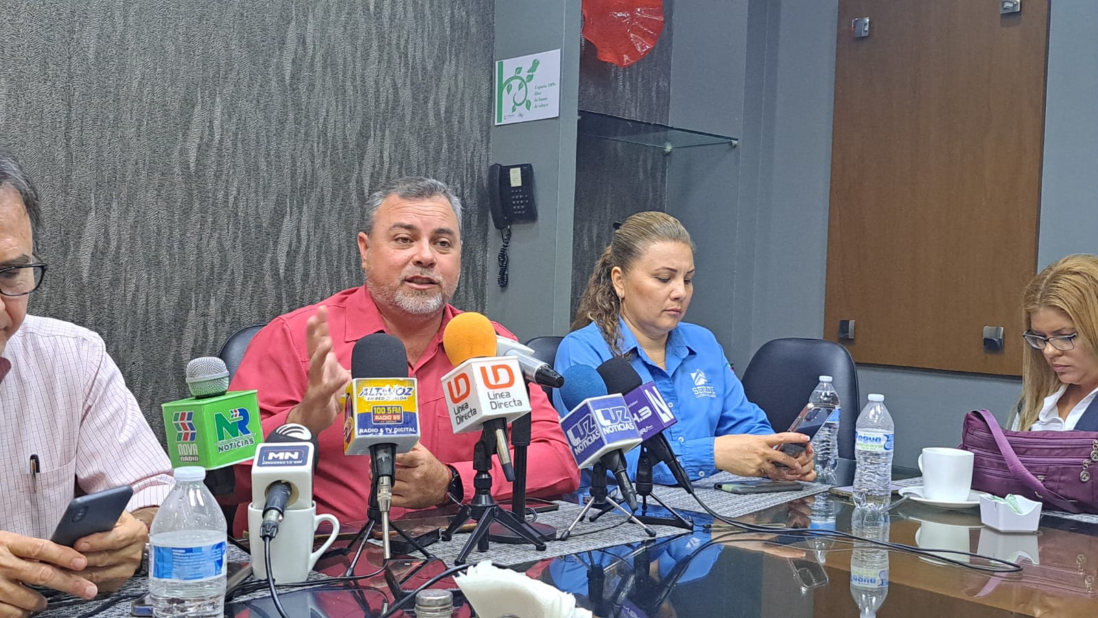 presidente de la Cámara Nacional de la Industria de la Transformación (Canacintra) en Los Mochis, Manrique Nielsen Castro.