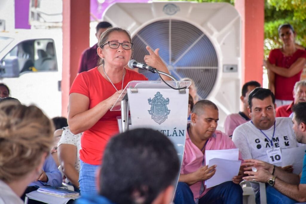 Cabildo Abierto en Mazatlán