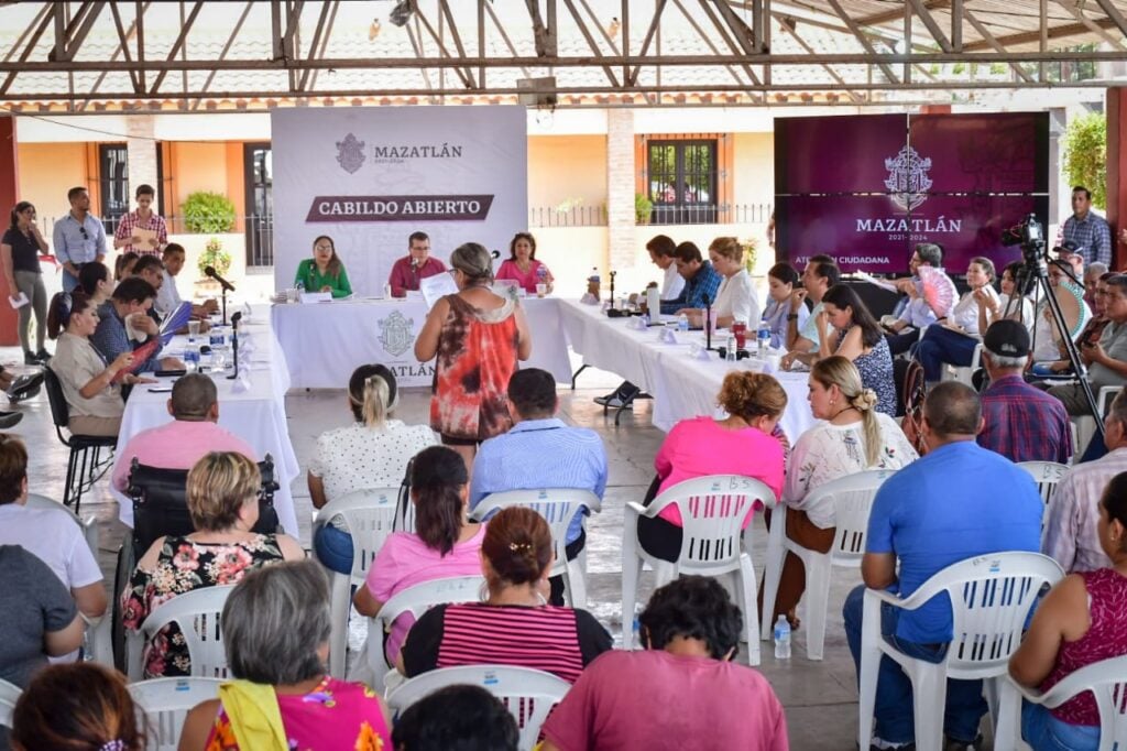 Cabildo Abierto en Mazatlán