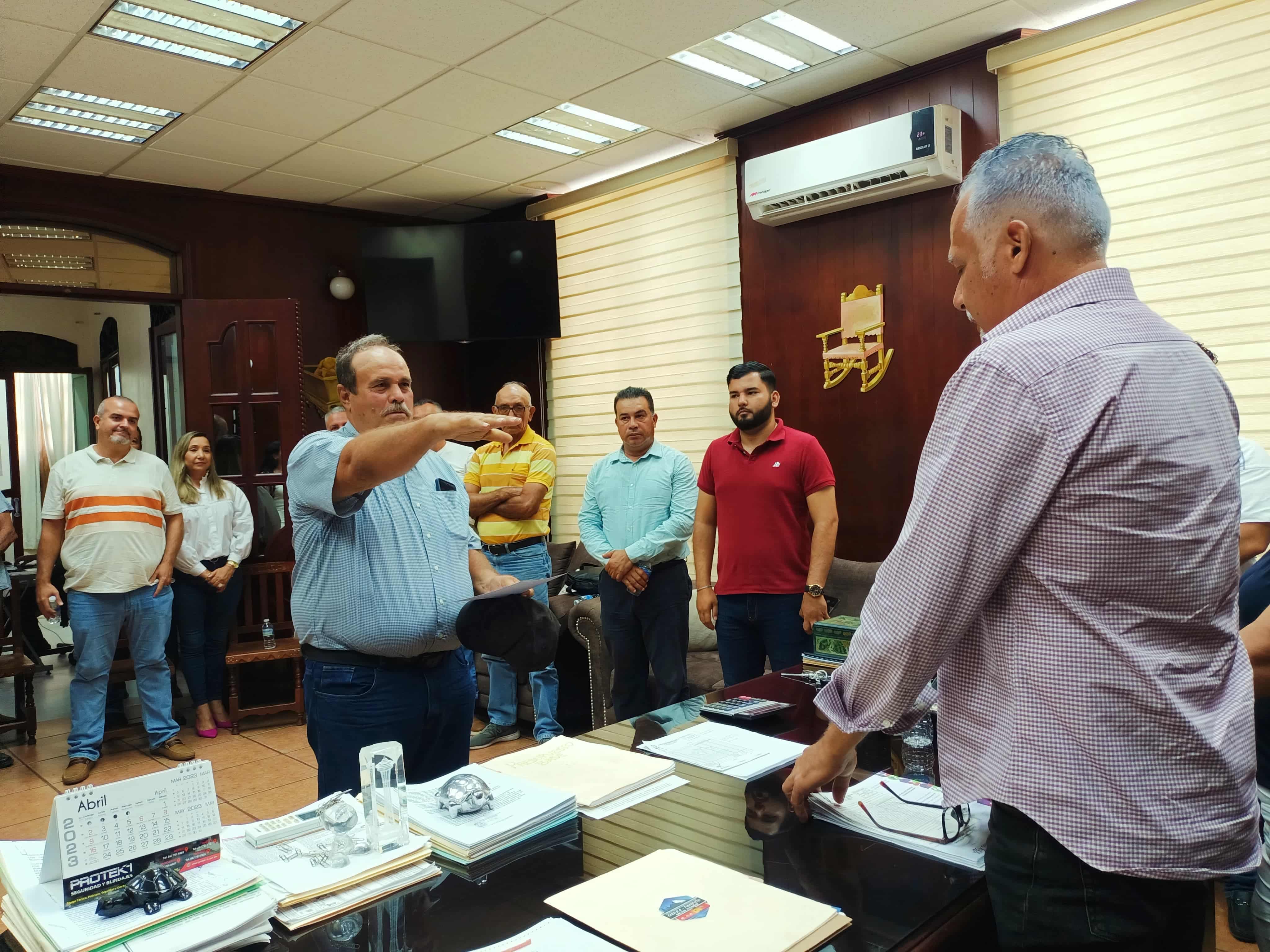 Alfredo Castañeda rindió protesta como director de Obras Públicas en Concordia