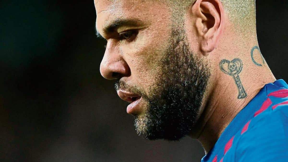 Dani Alves, exfutbolista brasileño acusado de abuso sexual en discoteca de España