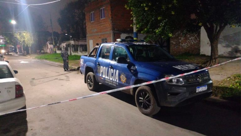 Dio a luz en el baño, y enseguida asesinó a su bebé ¡a puñaladas!