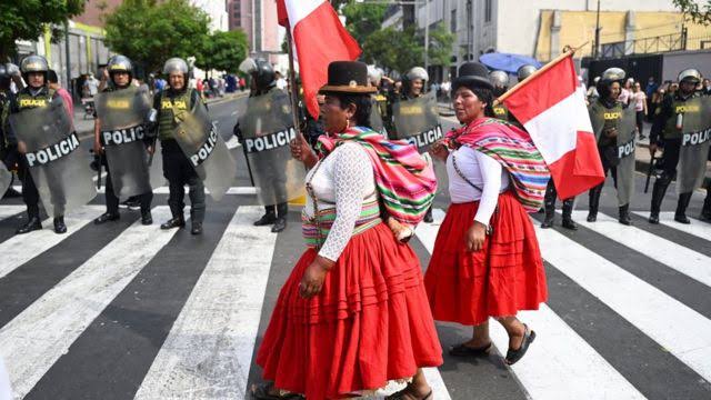 En aumento protestas violentas contra Dina Boluarte