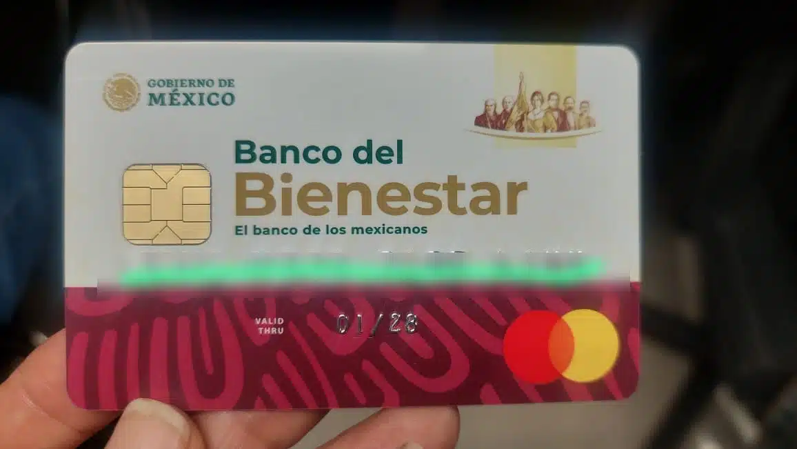 Entregan tarjetas del Banco Bienestar a Jóvenes Construyendo (1)