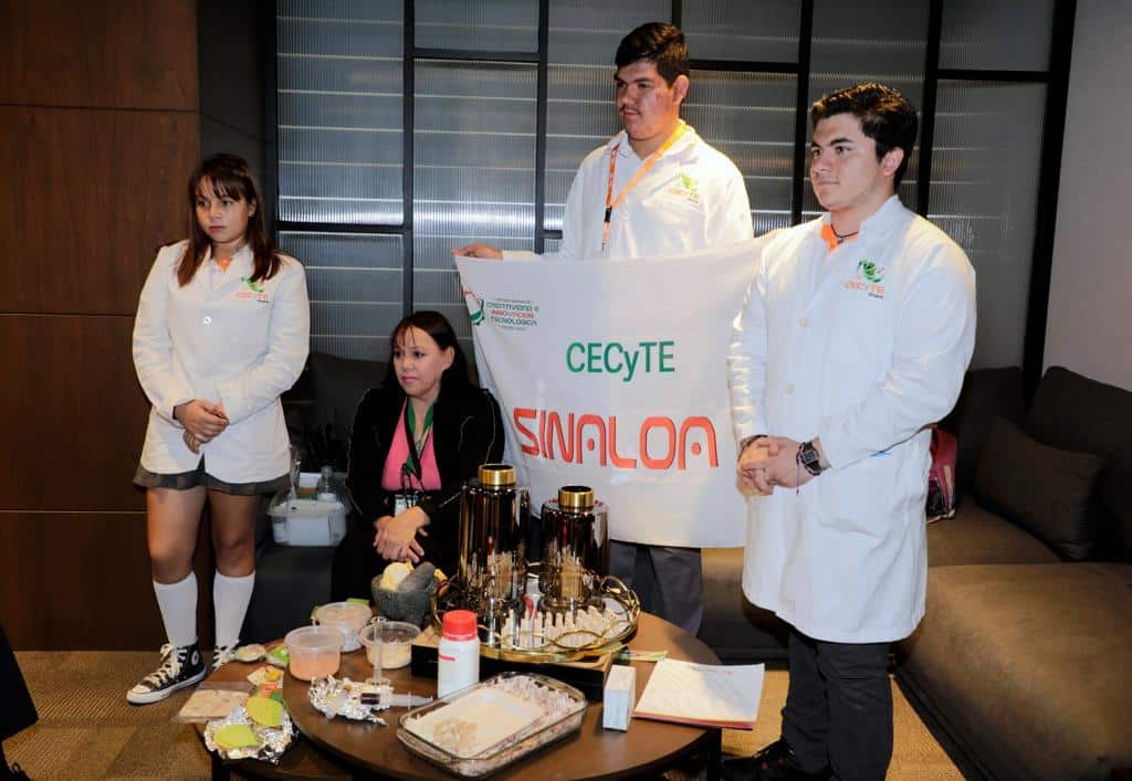 Galardonados en Encuentro Nacional de Ciencia e Innovación Tecnológica