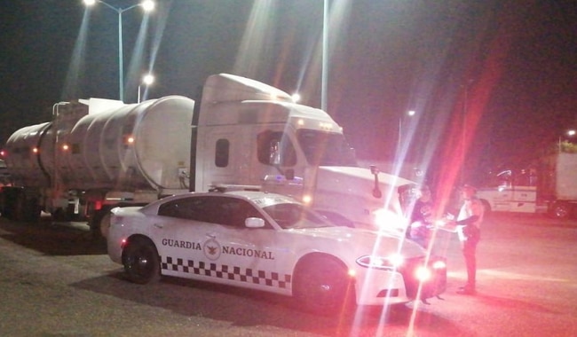 Patrulla de Guardia Nacional detiene tractocamión