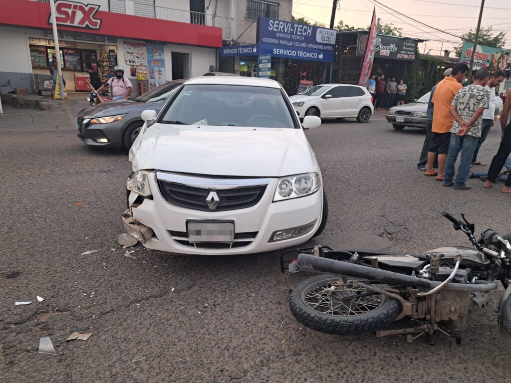 Auto involucrado en accidente