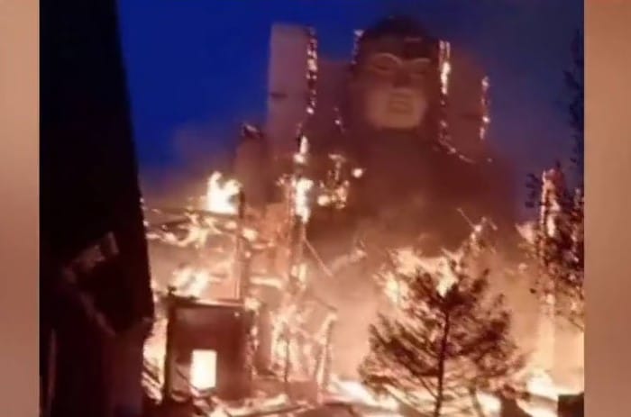 Se incendia templo de Buda en China