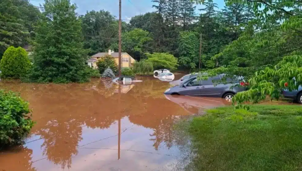 Inundaciones en Pensilvania arrojan saldo de cinco muertos y dos desaparecidos