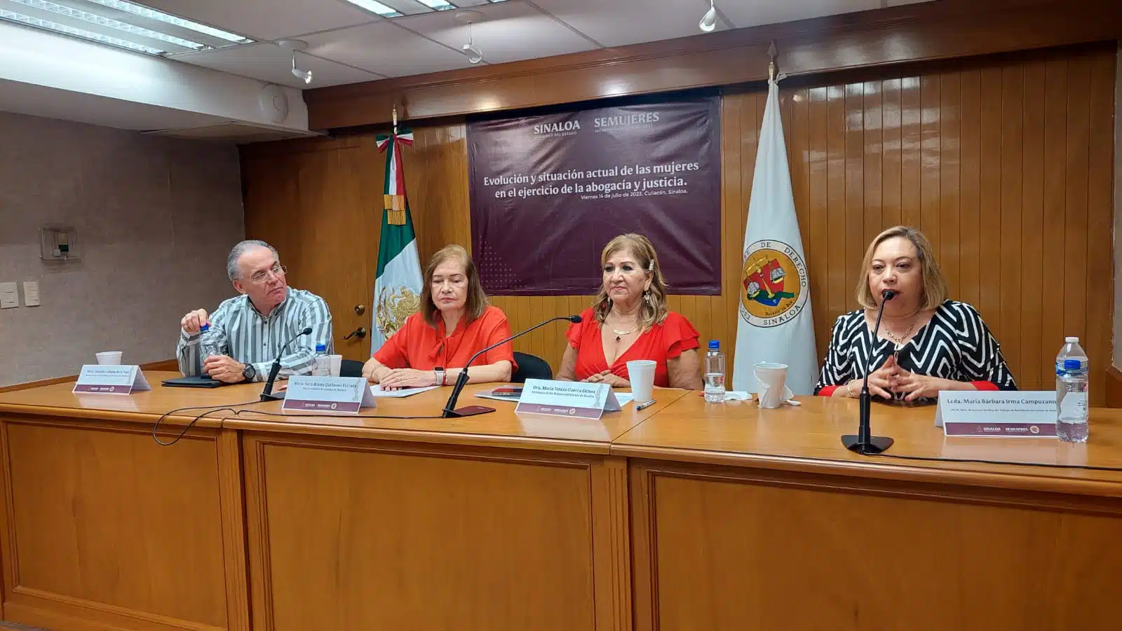 Llevan a cabo el Panel “Evolución y Situación Actual de las Mujeres en el ejercicio de la Abogacía y Justicia