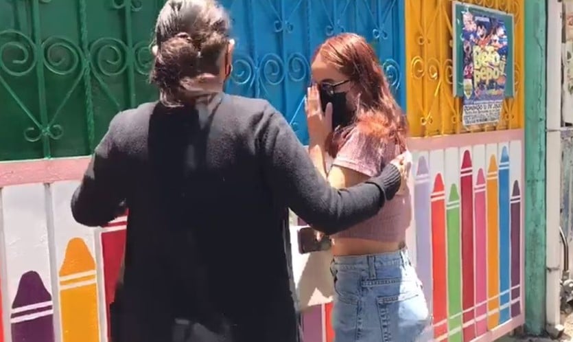 Maestra de kínder da su versión tras agresión de padres