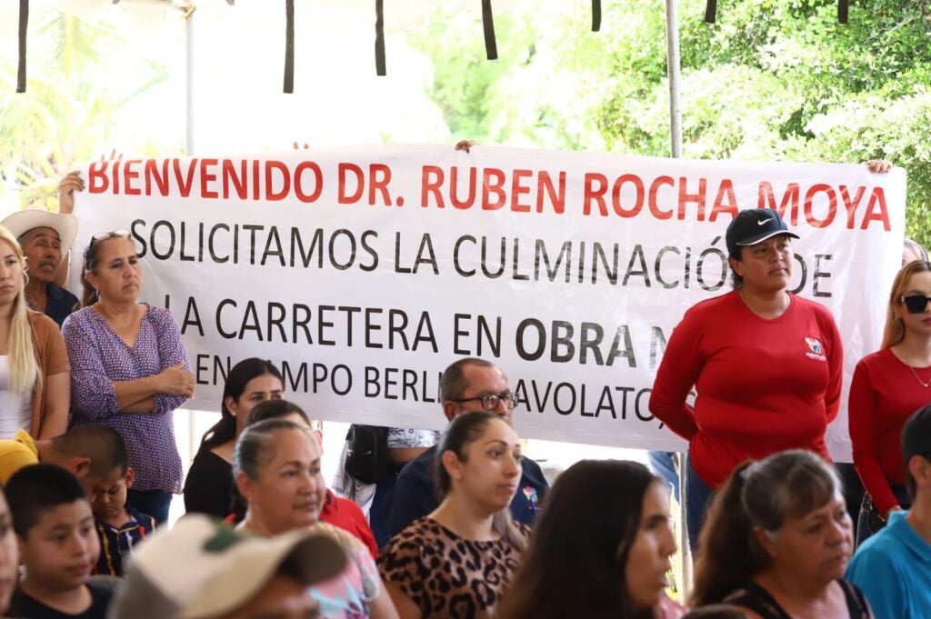 Manifestación pacífica en Batauto Navolato