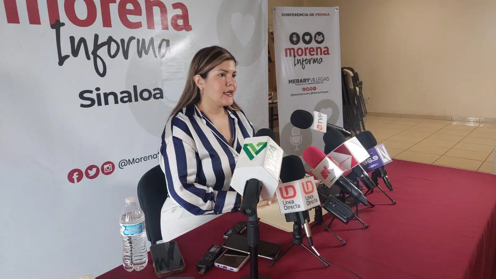 Merary Villegas en conferencia de prensa