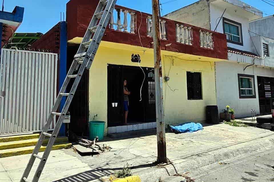 Muere mientras instalaba un aire acondicionado en Monterrey; tenía 25 años de edad