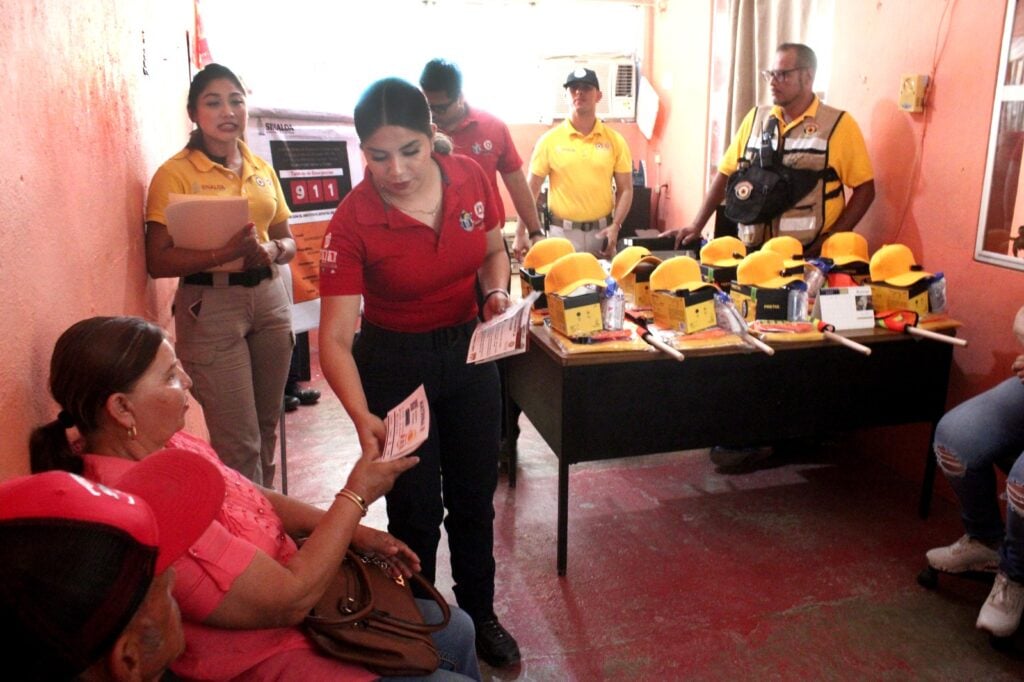 Habitantes de El Habal ya cuentan con brigada comunitaria de atención a situaciones de alerta y reciben capacitación por parte de Instituto Estatal de Protección Civil.