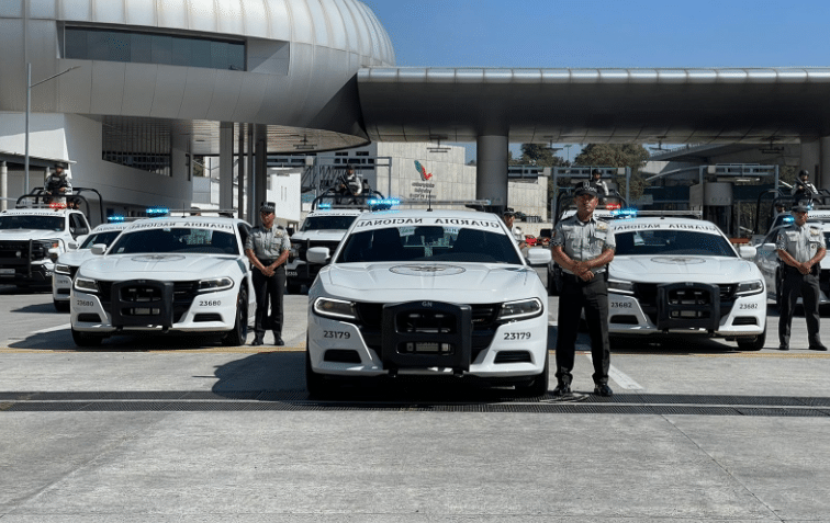 Patrullas y elementos del a Guardia Nacional