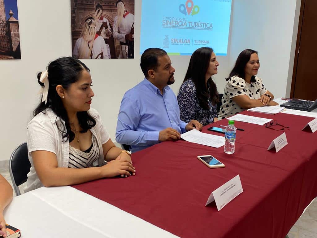 Conferencia para el Foro Regional Sinergia Turística de Elota