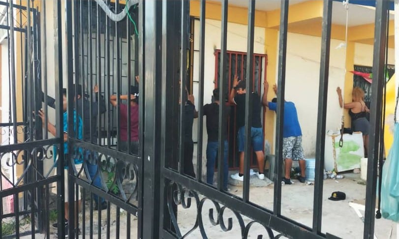 Rescate de menores en Playa del Carmen