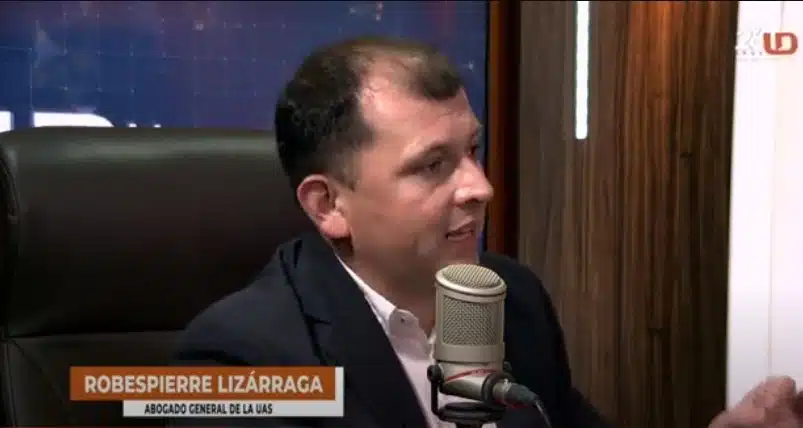 entrevista con Línea Directa, el abogado universitario, Robespierre Lizárraga Otero,