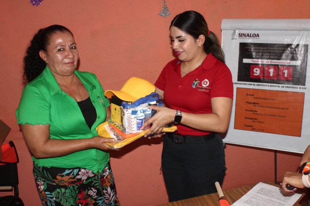 Habitantes de El Habal ya cuentan con brigada comunitaria de atención a situaciones de alerta y reciben capacitación por parte de Instituto Estatal de Protección Civil.