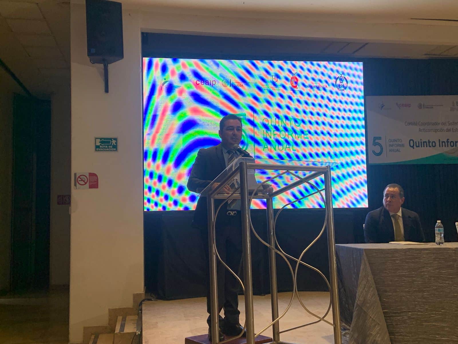 Sergio Avendaño presenta quinto informe de funciones frente al Comité Coordinador del Sistema Estatal y Municipal de Sinaloa.