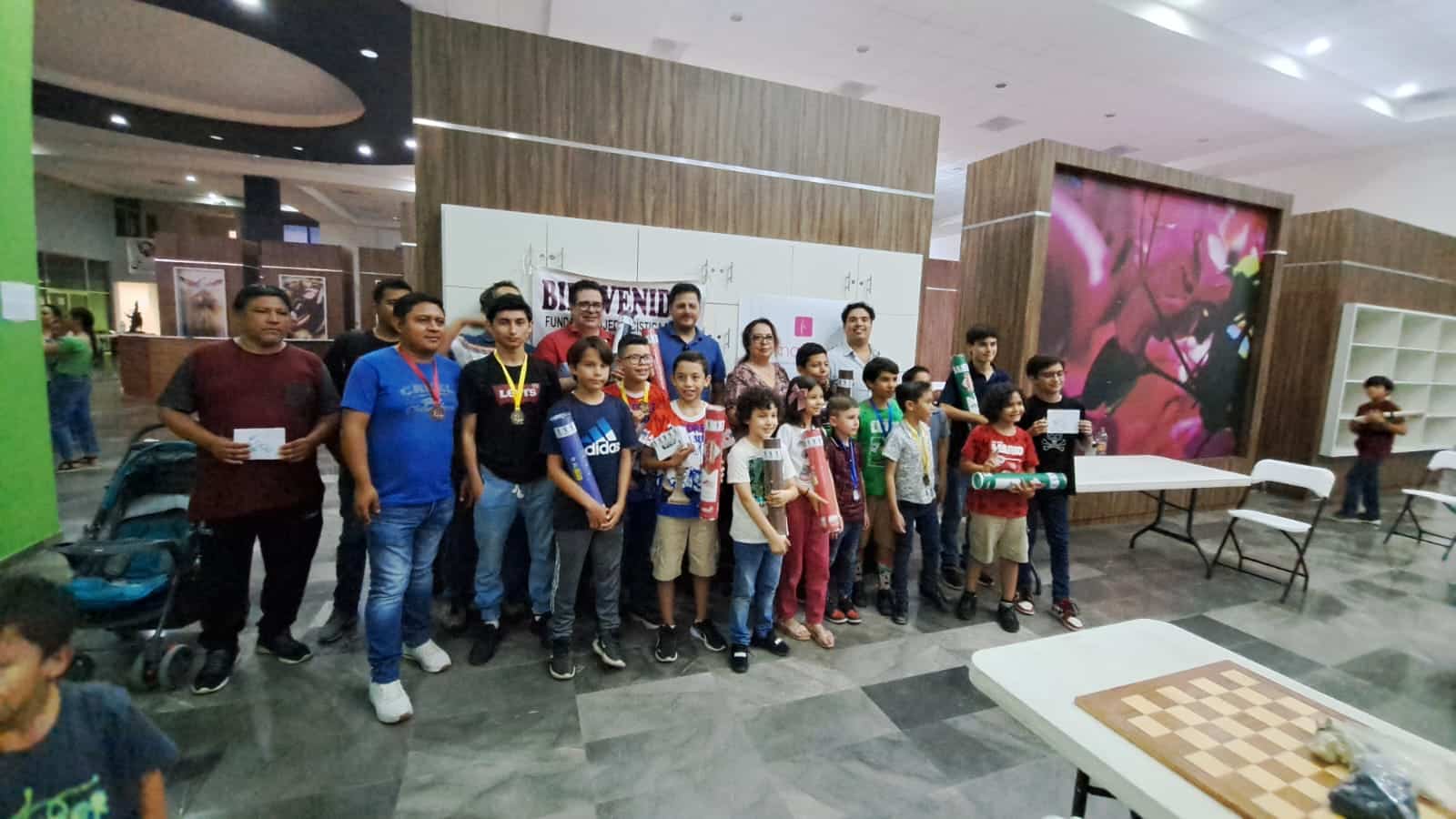 Torneo de ajedrez en Guasave