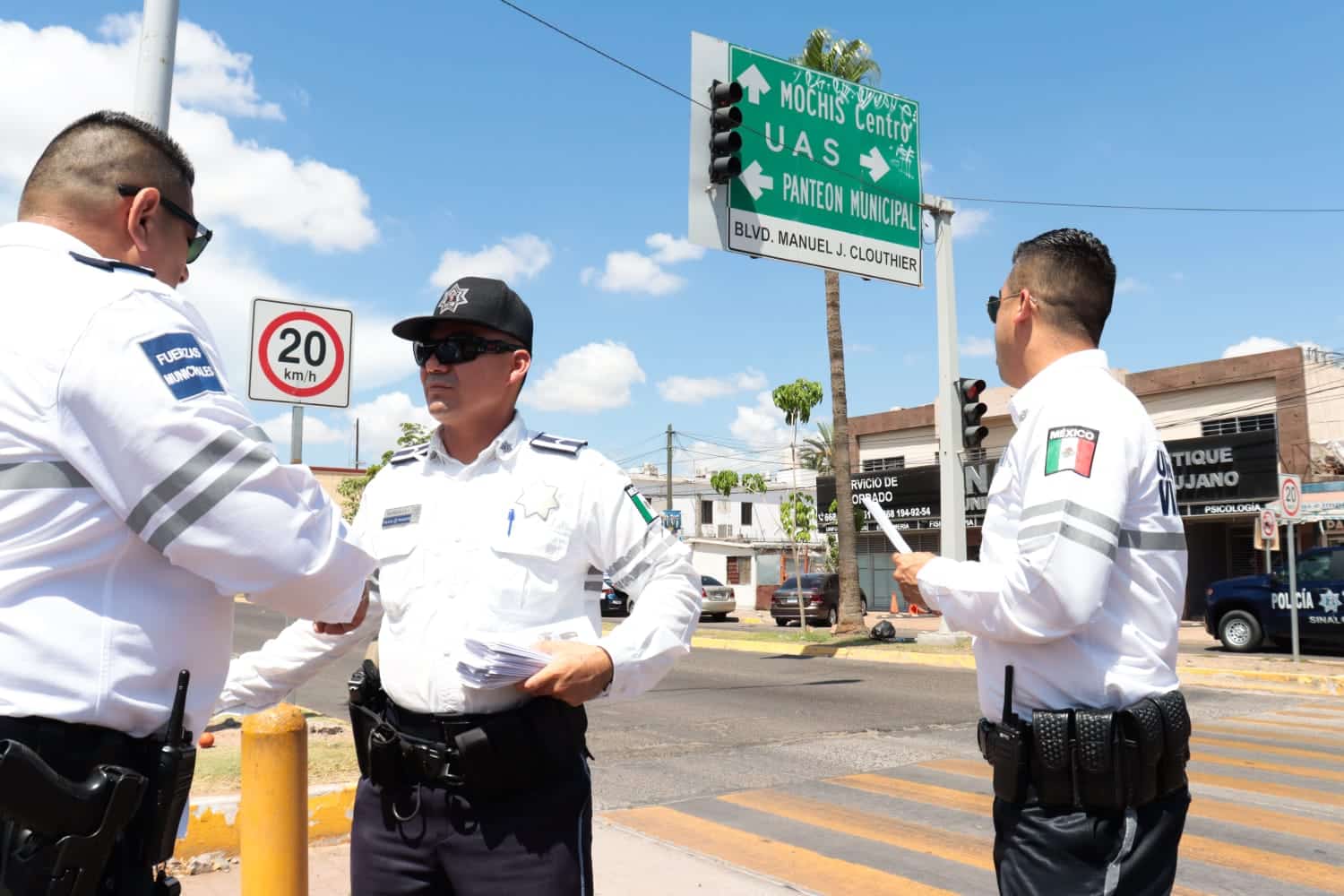 Tres agentes de Tránsito de Ahome en Los Mochis