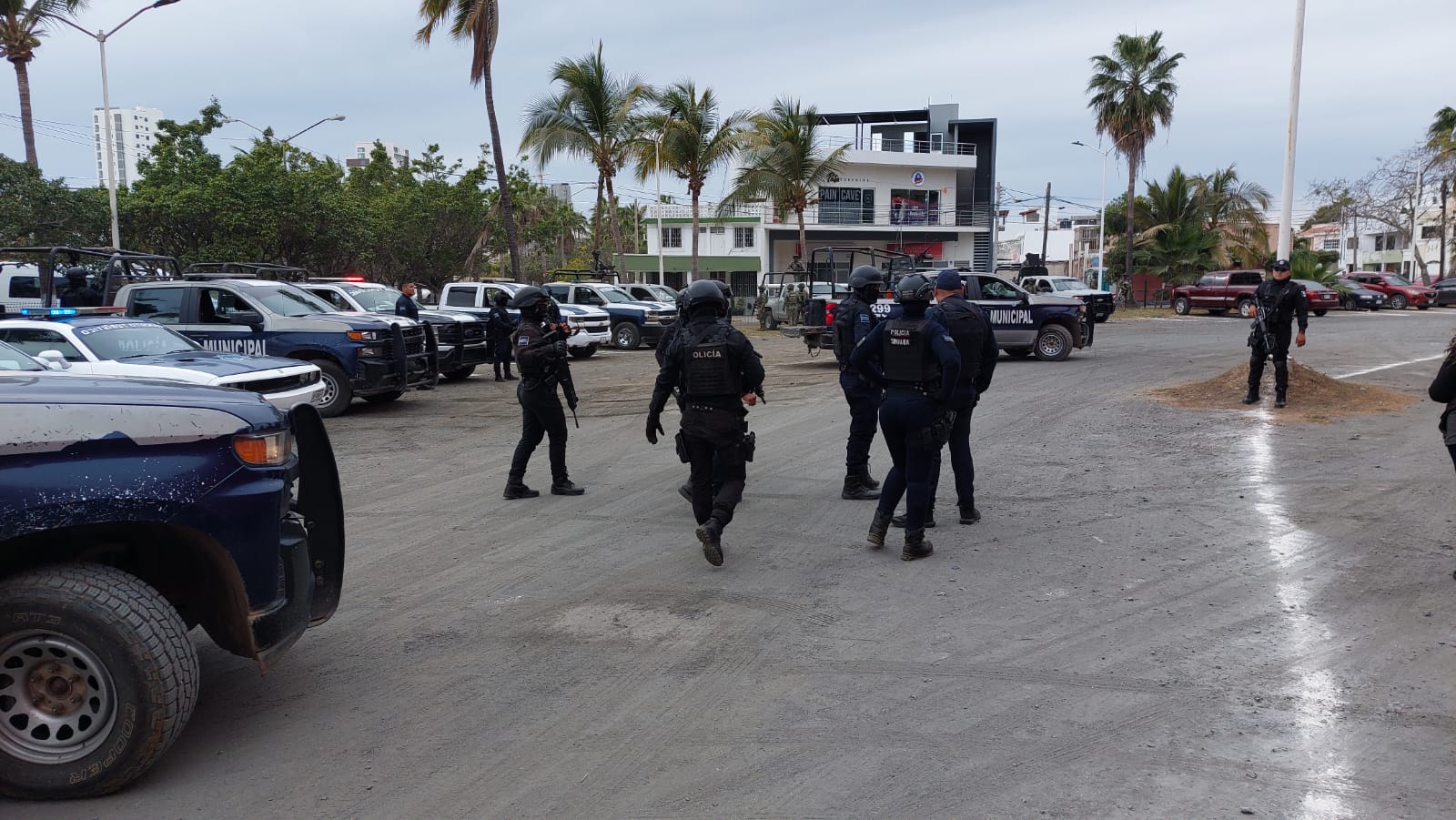Fiscalía General de la República, vincula a proceso a elementos policiacos por su probable responsabilidad en la agresión a dos periodistas en Mazatlán, Sinaloa