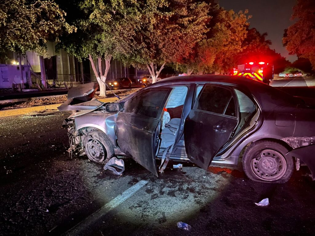 ¡Aparatoso accidente! Madre e hija se accidentan en la Culiacán-Navolato