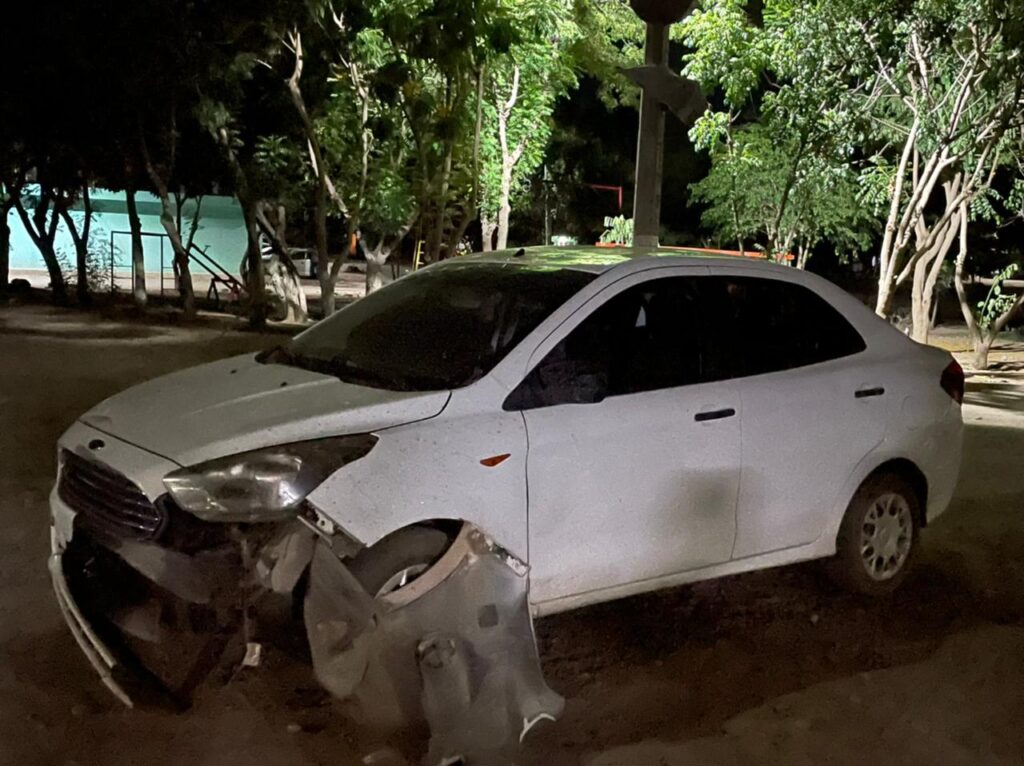 Gilberto resultó lesionado tras choque de motocicleta y vehículo en Aguaruto, Culiacán