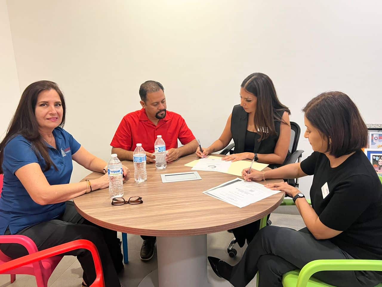 Sectur Sinaloa entrega Distintivo de Inclusión y Calidad Turística a hotel de Mazatlán