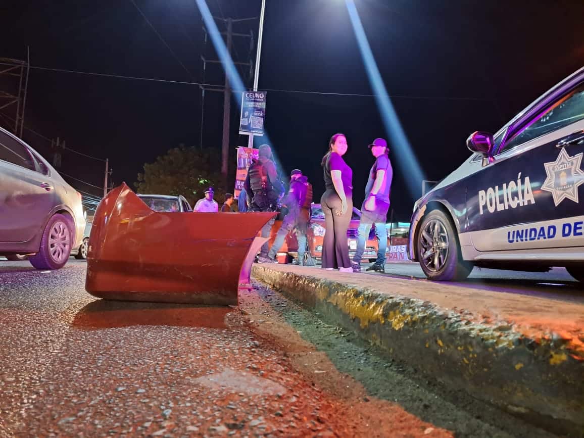 Joven queda lesionada tras choque en transitado cruce del sector oriente de Culiacán