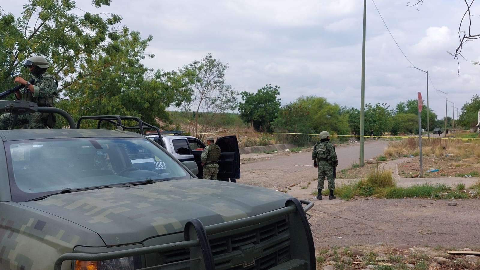 Néstor Daniel es el hombre que fue localizado asesinado con mensaje en cartulina en Culiacán