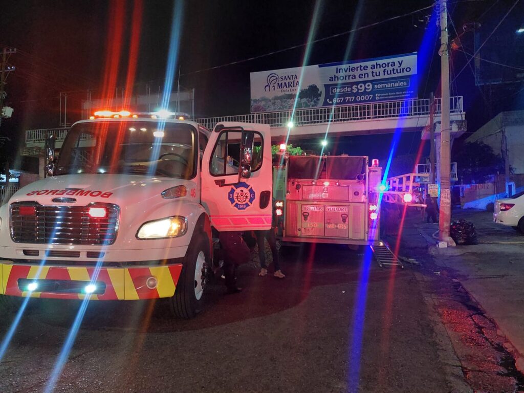 Conato de incendio en clínica movilizó a Bomberos al sur de Culiacán